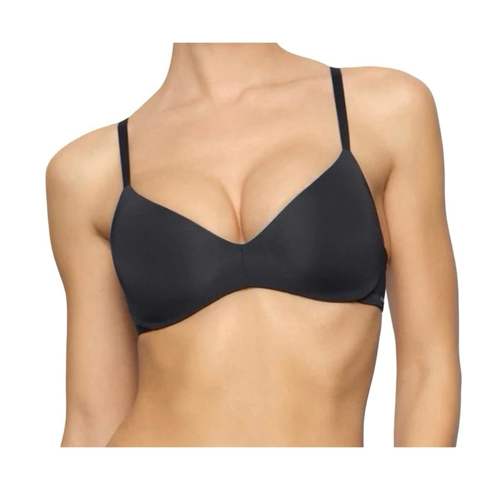 Skims Wireless Form Super Push Up Bra - Onyx - NWT - 34DD